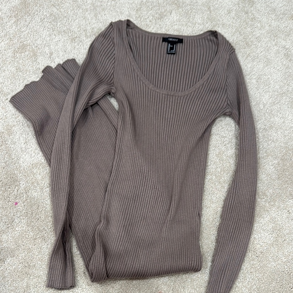 Ribbed Brown Sweater